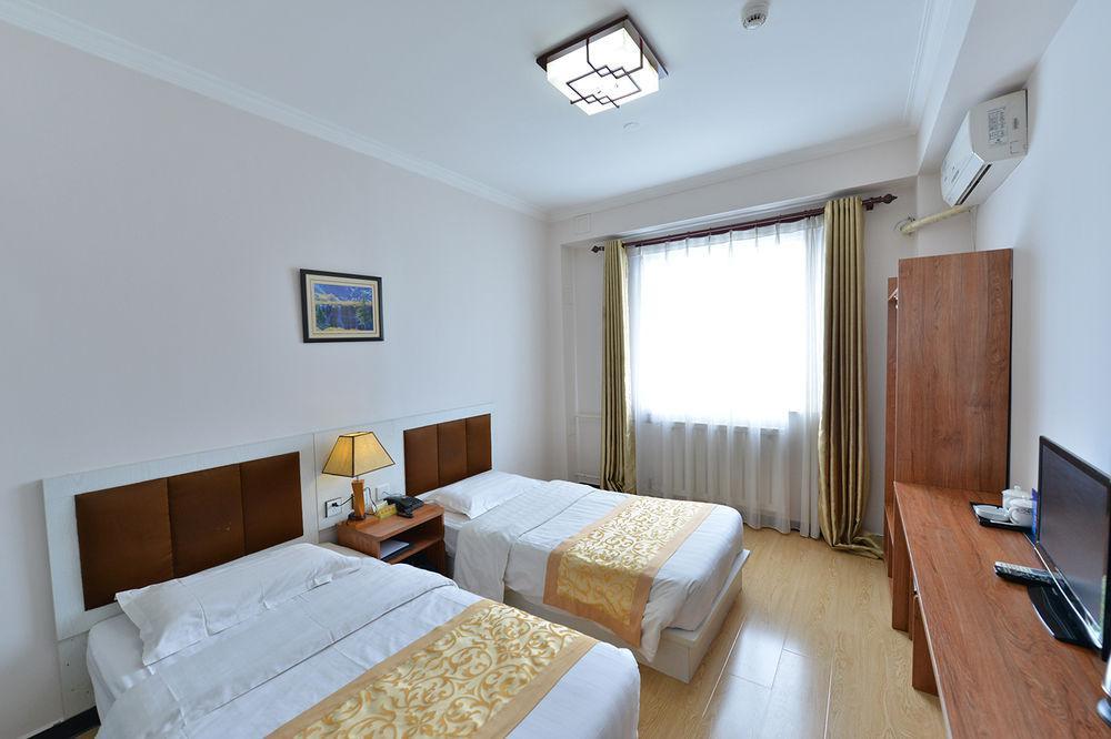 Beijing Silvery Ocean Hotel Shunyi Exterior photo